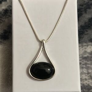 Elegant Silver Pendant Necklace